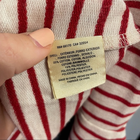 DELETTA Celina Striped Bell Sleeve Top - Picture 8 of 9